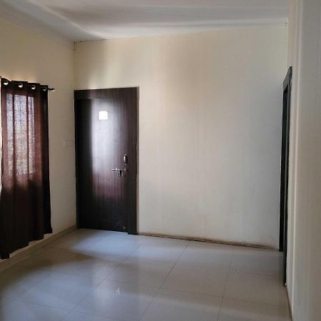 สปอต ออน 72974 โคกุล ลอดจ์ Hotel ปูเน่ ภายนอก รูปภาพ